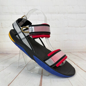 The North Face Red Black Skeena Sport Sandals Mens Size 11